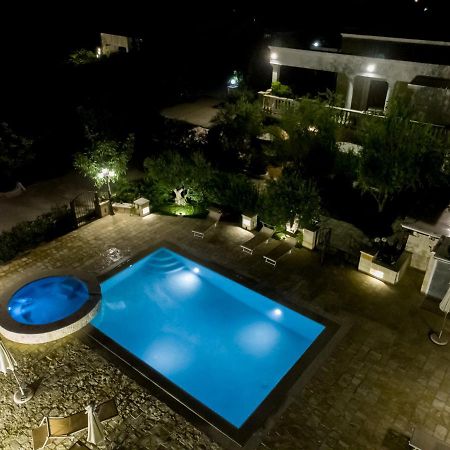 Appartamento Ortensia In Villa Mariella Ostuni Exterior foto