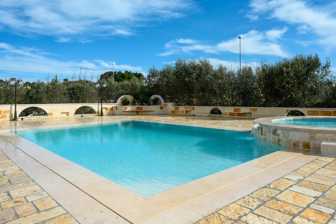 Appartamento Ortensia In Villa Mariella Ostuni Exterior foto